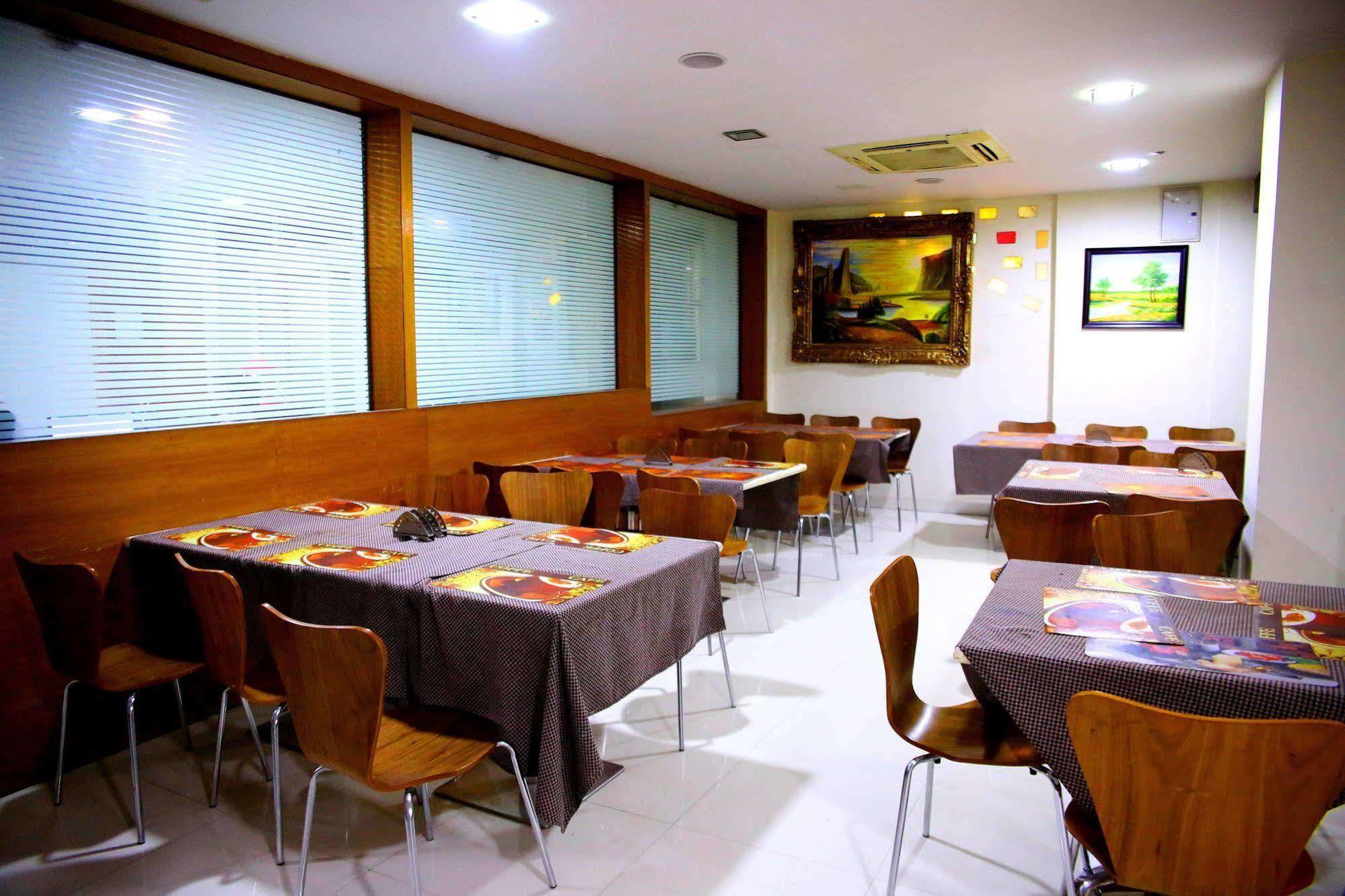 Ksr Park Hotel 海得拉巴 外观 照片